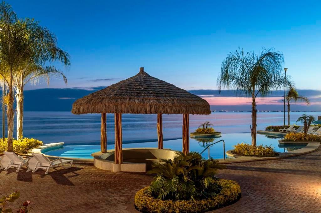 Torre Oceanica En Salinas - Ecuador Daire Dış mekan fotoğraf